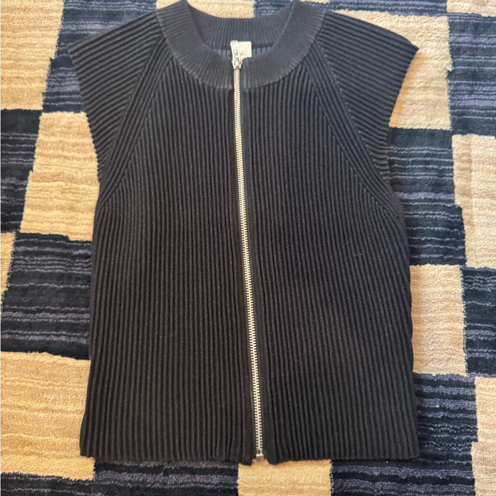 ALO Yoga Black Ribbed Sleeveless Hoodie